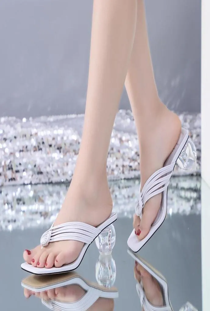 Pantoufles femelles transparente talon talon de talon d'été flip flop de mode porte la pièce avec allmatch talons hauts sandales sexy chaussures de marée femme1916939