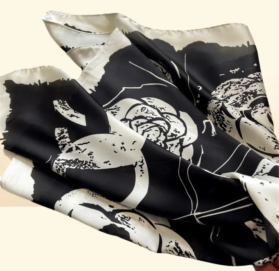 Lettre de créateurs blanc noir fleur d'impression imitez le bandeau d'écharpe en soie pour les femmes fashion longue manche craquettes paris épaule TOT6563063