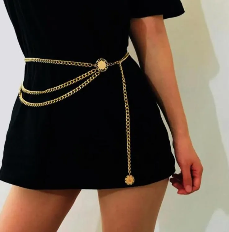 Nuovo designer di lusso Fashion Brand Metal Chain Belt for Women Golden Coin Personality Hip Hop Style Female Nappel Cinture Ceinture4709473144