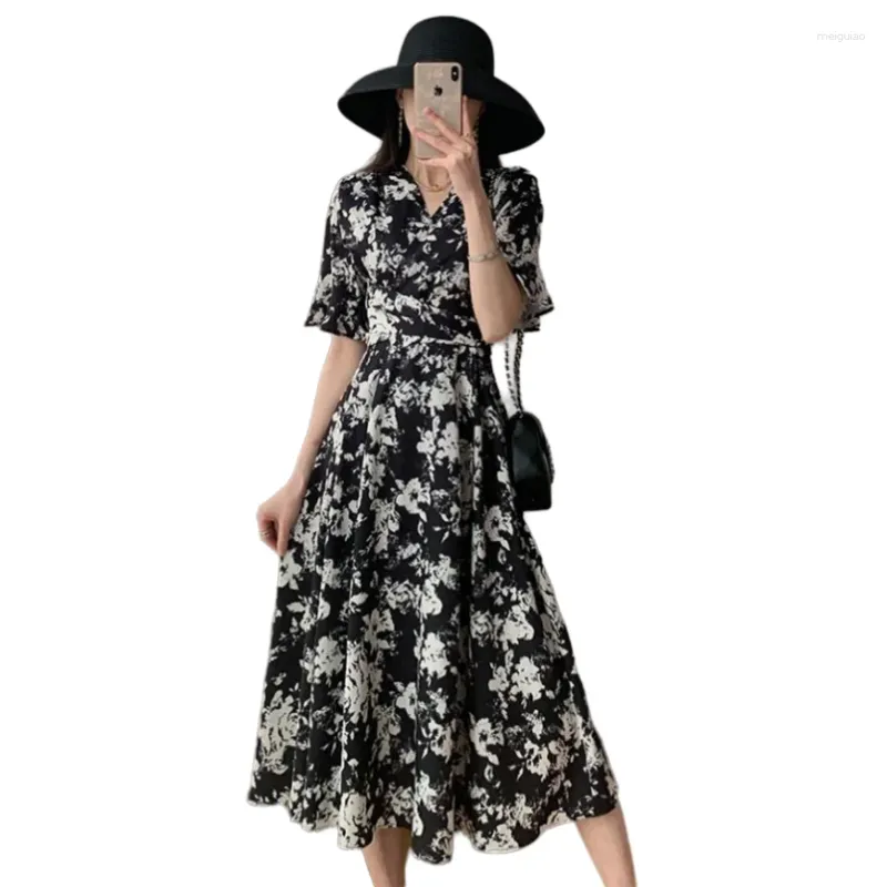 Casual Dresses Summer Girlish V-Neck Chiffon Long Dress Vintage Printed Waistband Slim Half Sleeves Temperament Fashion Mid-Calf Vestidos