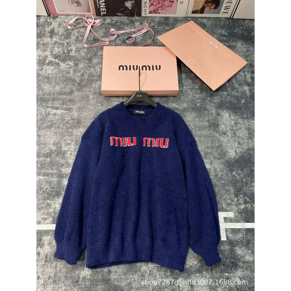 Kvinnors tröjor före hösten Royal Blue Plush Letter Jacquard rund hals Loose Lazy Pullover Tröja