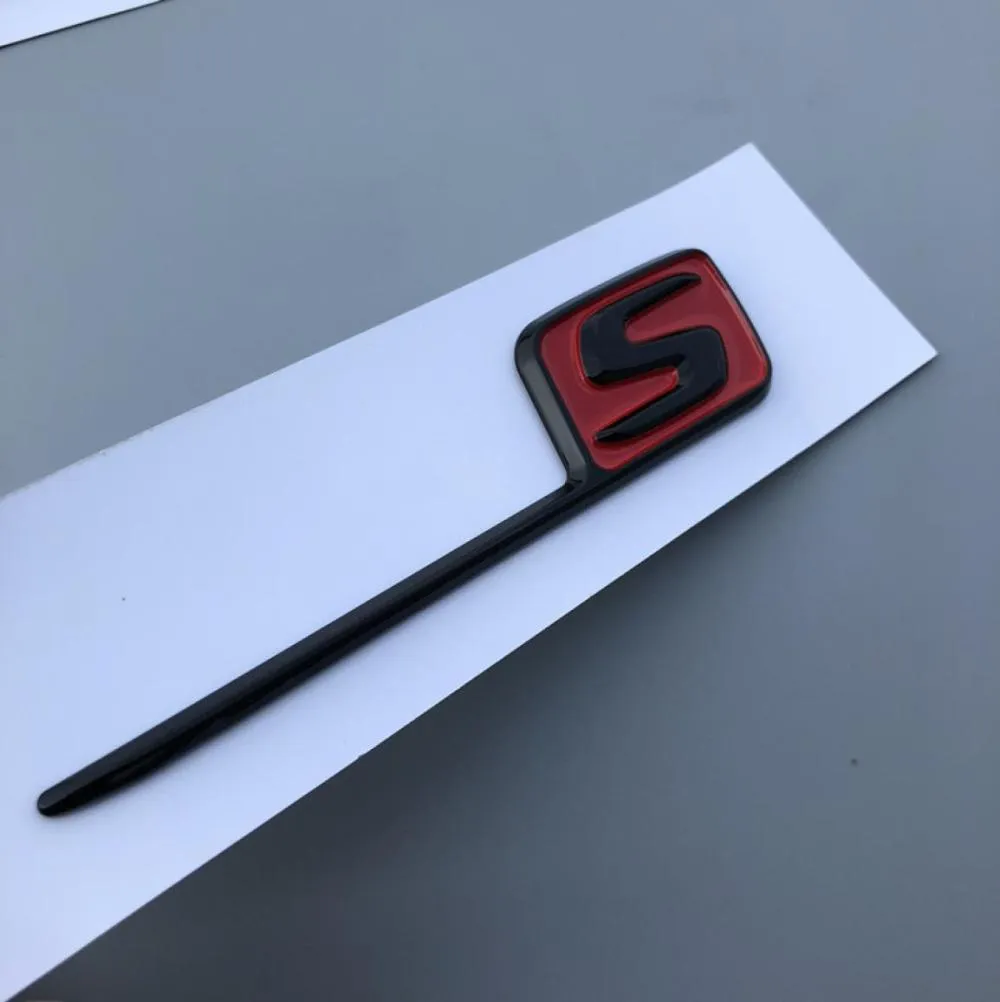 Glossy Black Red Silver S Badge for Mercedes AMG SAMG E63S C63S GLC63S GLE63S EMBLEM CAR STYLING STRUNK REBITTING klistermärke2337293