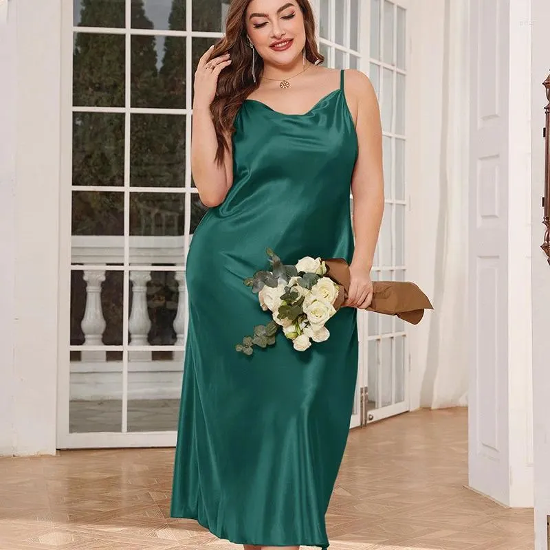 Nightgown de soie de nuit pour femmes pour femmes robe nocturne satin lâche porte à la maison en taille plus à la taille de la nuit sexy