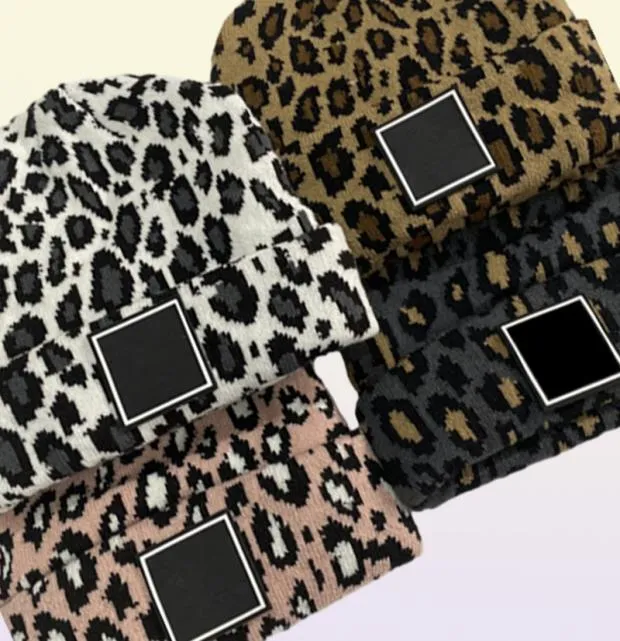 Designer beanie hatt för kvinnor män vinter stickade skallies hattar unisex damer varmt motorhuven leopard caps1770526