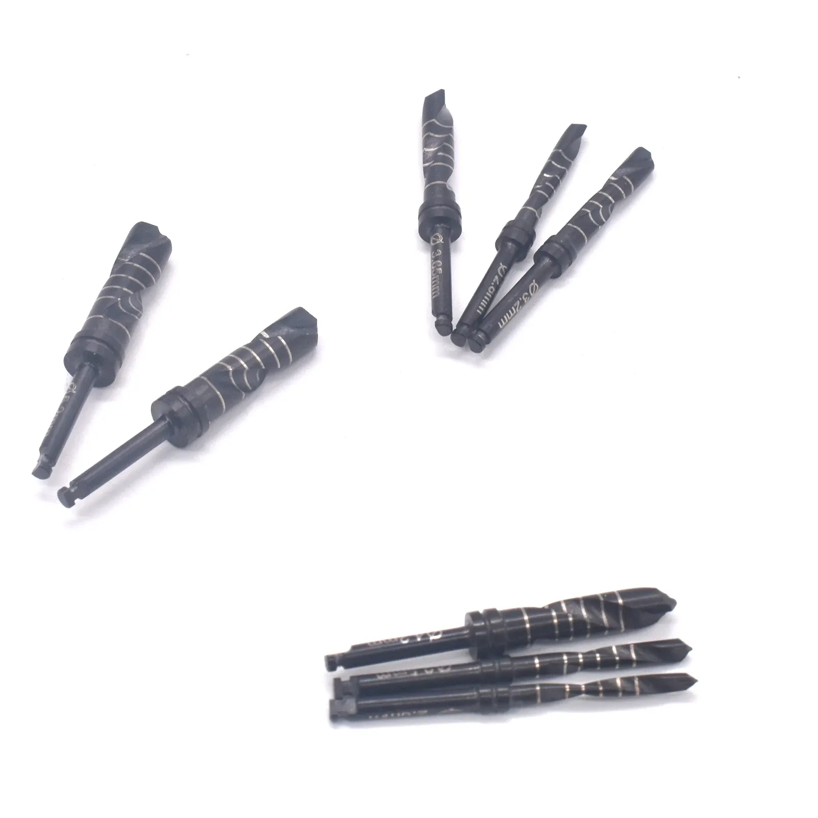 1PC Dental Implant Forets Titanium enrobés d'outils de foret en revêtement noir enduit de titane 2,0 mm / 2,5 mm / 2,8 mm / 3,2 mm / 3,65 mm / 4,2 mm / 4,8 mm / 5,2 mm