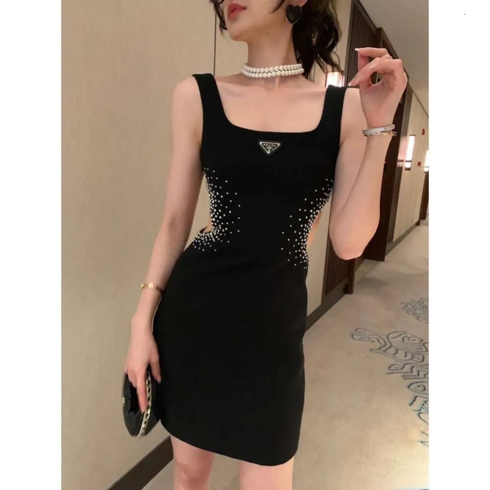 دبابات المرأة Camis p Family Summer Frasnerable Hollow Bead Bead Design Dression Dress