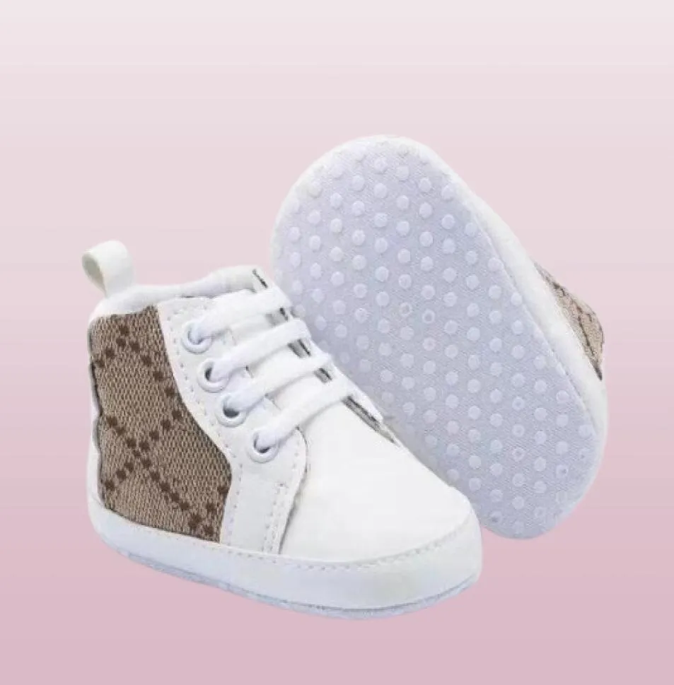 Designer Kids Baby Boy Girl Girl Sapatina recém -nascida Primeira Walker Sneakers