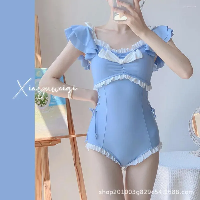 Moda de banho feminina O azul-celeste é puro sexy adorável lolita de uma peça mostra um estilo de garotas magras de verão estudantes