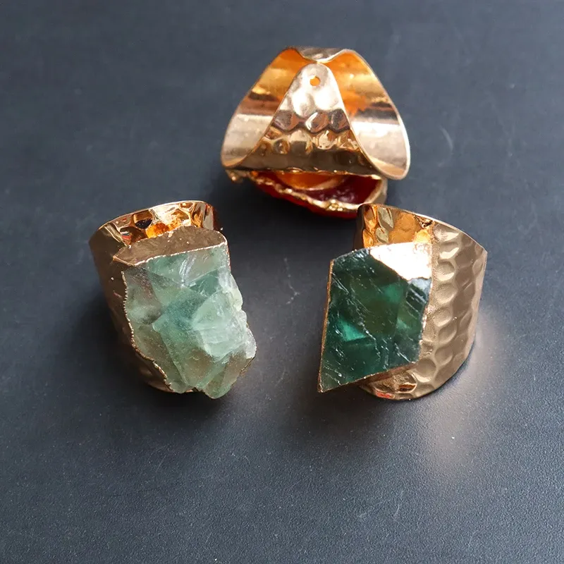 Nieregularny fluoryt otwarty pierścień dla kobiet Boho Regulowany Reiki Natural Stone Finger Pinting Wedding Biżuter