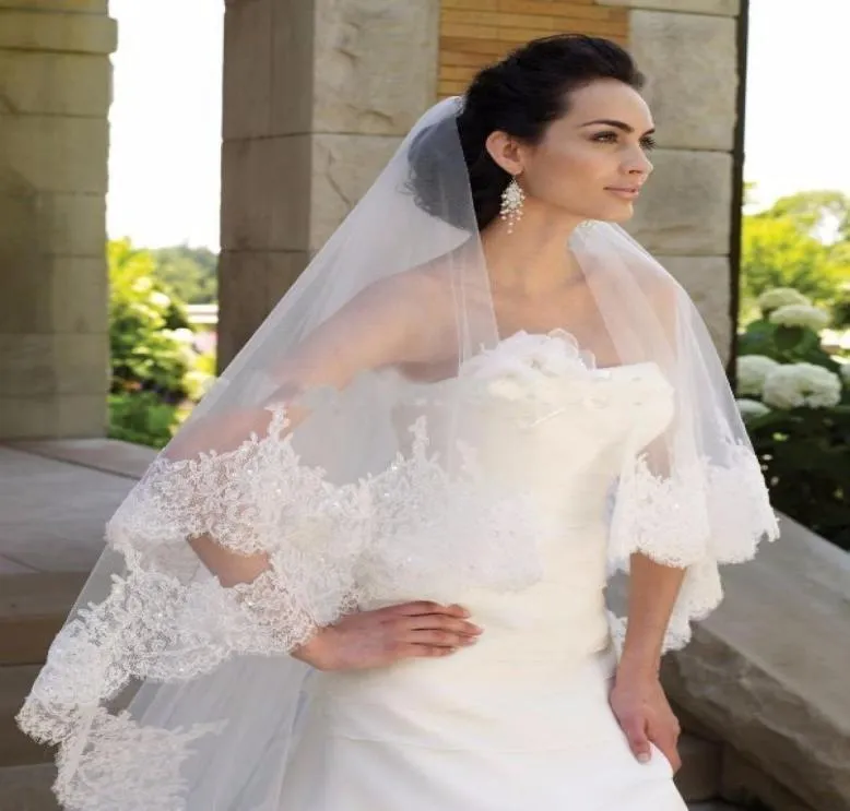 Nya 2017 Real Images High Quality 3Meter One Layer Elegant Luxury Long Wedding Veil Bridal Veils paljetter Lace Veil utan COMB6385260