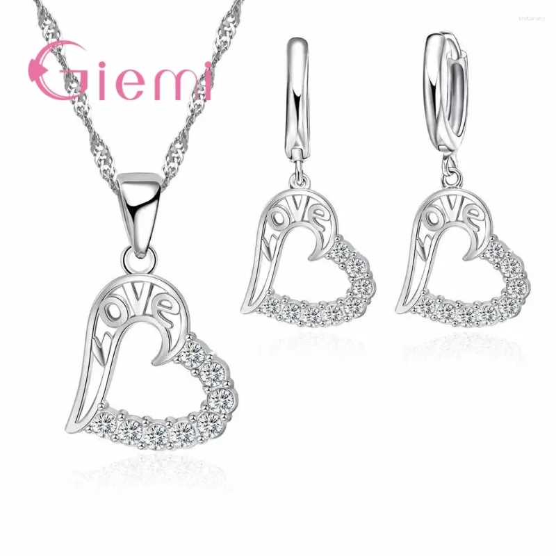 Orecchini di collana set a sospensione Set carini buoni gioielli a forma di ago d'ago d'argento cubico per donne