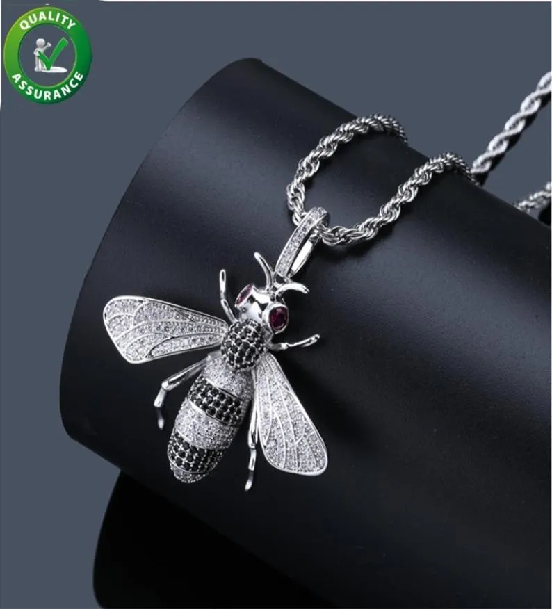 Iced Out Pendant Hip Hop Jewelry Micropave Simulated Diamond CZ Bling Bee Pendant Necklace with Rope Chain for Men Luxury Designer9651784