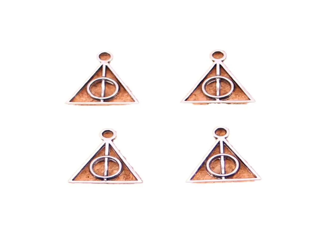 300pcs Antique Silver plaqué Deathly Hallows Charms Pendants pour le bracelet européen Bijoux Faire bricolage Fabriqué à la main 1312mm4054224