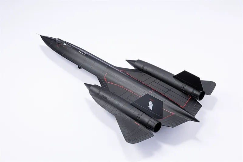 Diecast stop 1/72 Skala American SR71 Blackbird Strategiczny rozpoznanie samolotu Model zabawek Fani dla dorosłych Fani kolekcjonerskie pamiątki