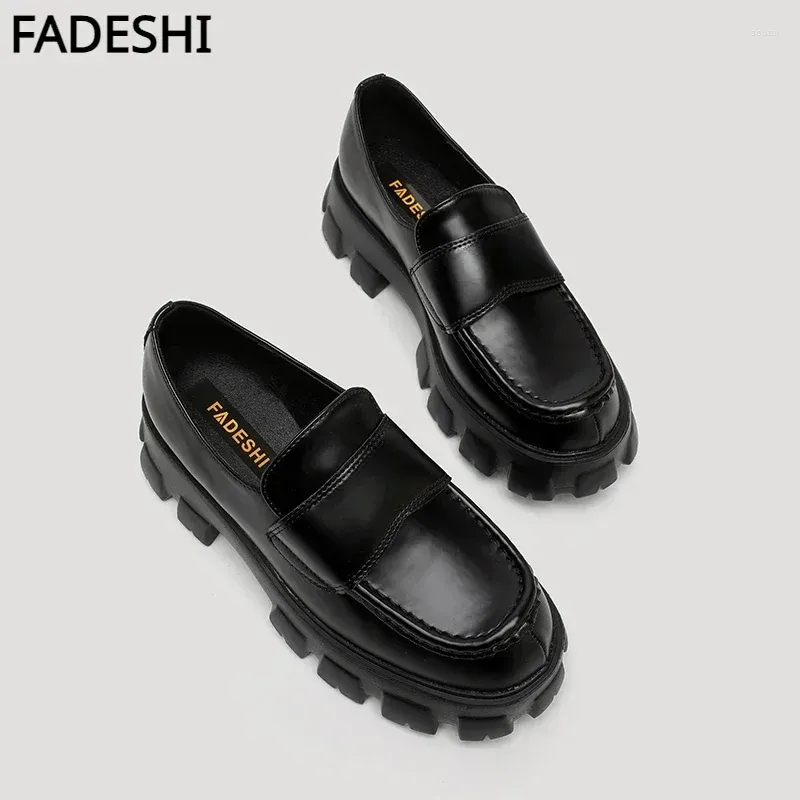 Dress Shoes Fadeshi Women's Lefu 2024 Round Toe Thick Sole Small Leather High Heel Single Size 34-41