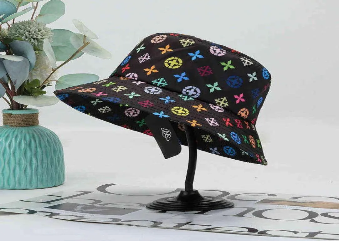 Summer Unisex Harajuku Cappello Bucket Graffiti Donne Fishing Fisherman Hat Autunno Outdoor Panama Hip Hop Cap per Bob Femme Gorro Y3601625