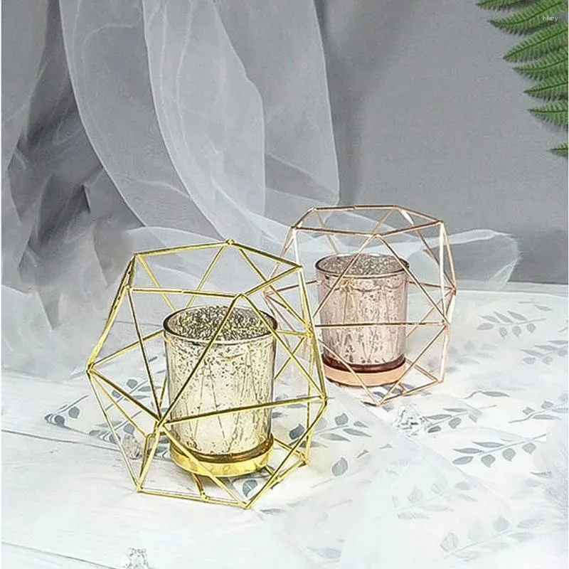 Candle Holders Nordic Style Holder 3D Geometric Iron Art Candlestick Metal Crafts Home Wedding Party Table Decor For Candlelight Dinner