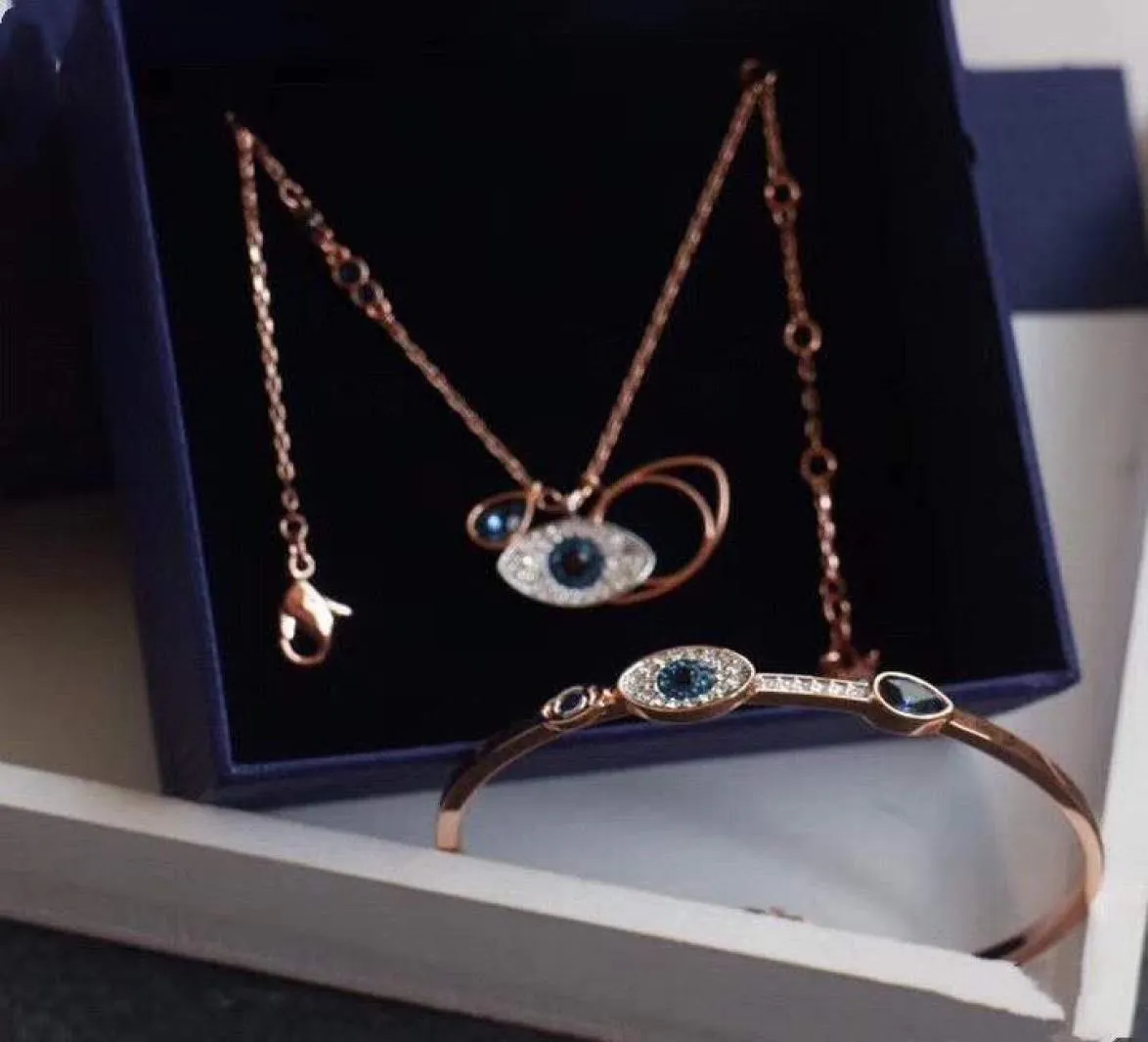 Designer sieraden luxe sieraden demon oog ketting armband oorbellen 925 zilveren natuurlijke diamant ingelegd met box2476550