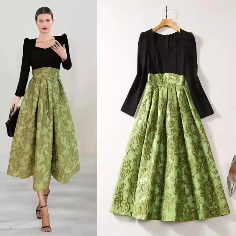 Casual Dresses Runway Design Fashion High Quality Jacquard A Line Ball Glows Party Dinner Vintage Elegant Dress Clothing