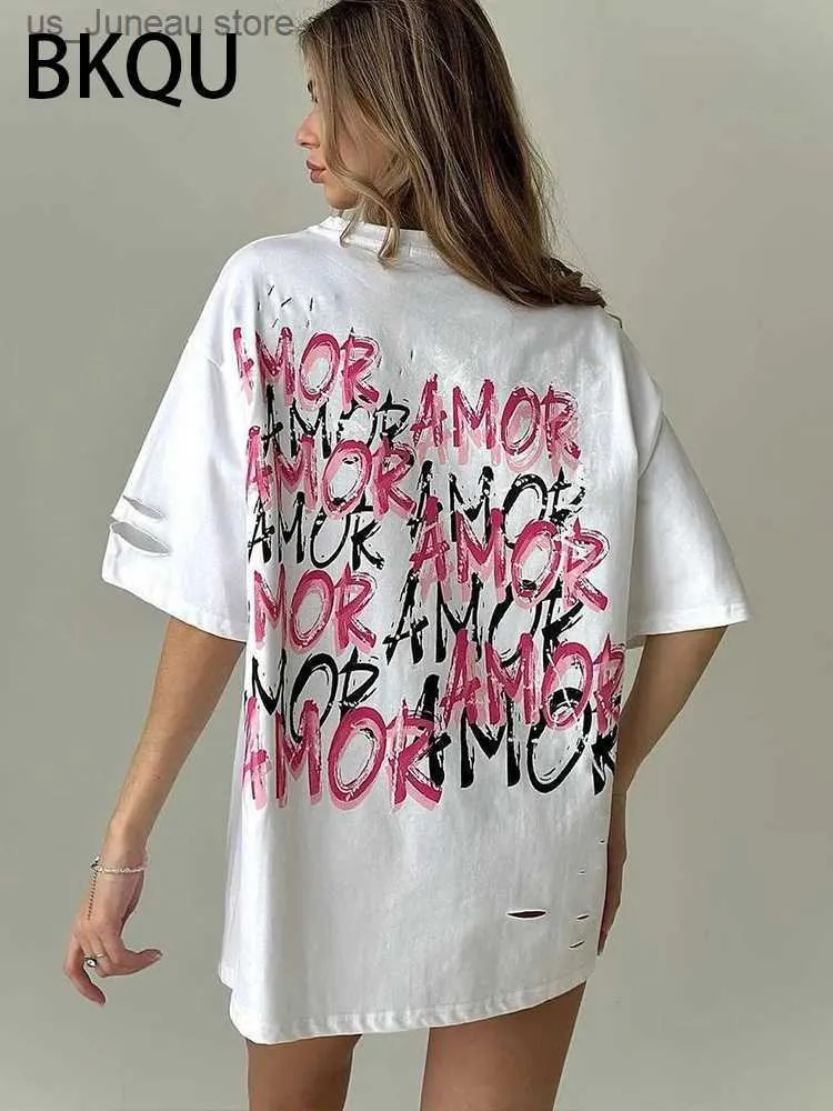 Dames T-shirt BKQU Letter Print Oversized T-shirt Aesthetische Y2K gescheurde kleding vrouwen korte slve mode contrast gaten losse t strtwear t240412