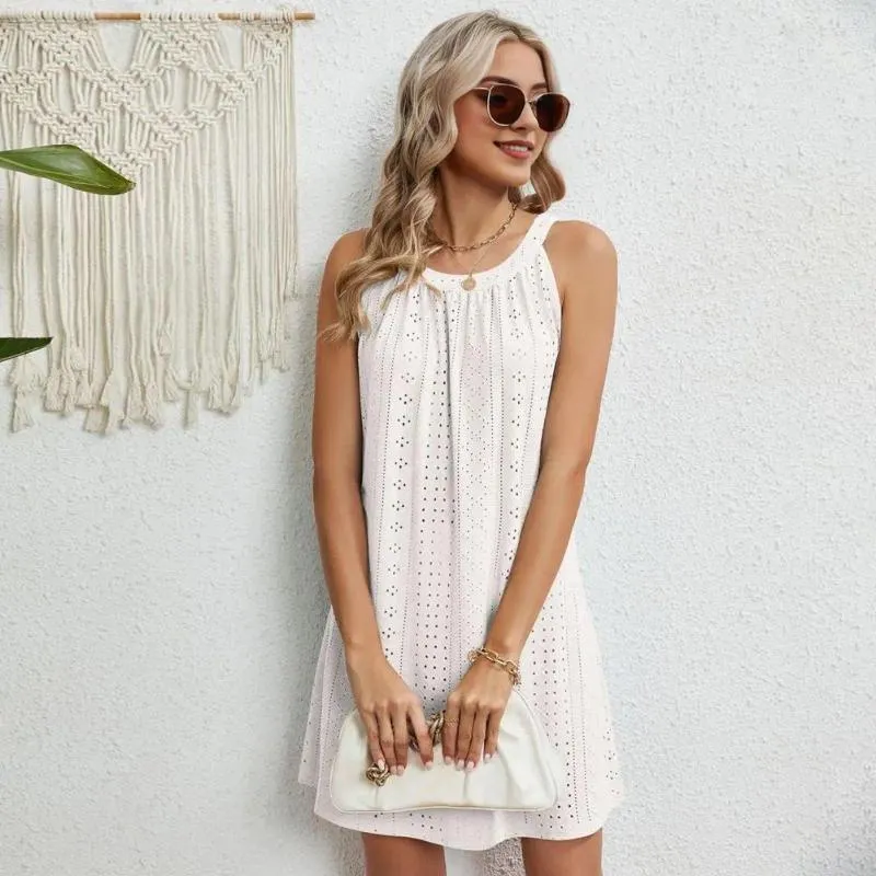Casual Dresses Halter Neck Dress Summer Sundress Elegant Off Shoulder Crochet Mini For Women Vacation Beach med veckade