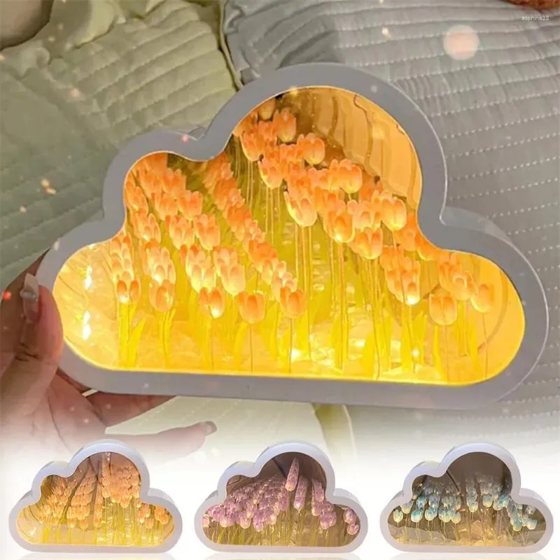 Dekorativa figurer DIY Cloud Tulip Night Light Handmased LED Mirror Lamp Home Desktop Decoration 2 In1 Tulpaner Flowers for Children Girl