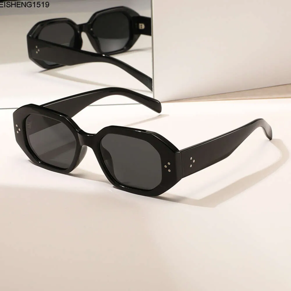 Novos óculos de sol do Instagram