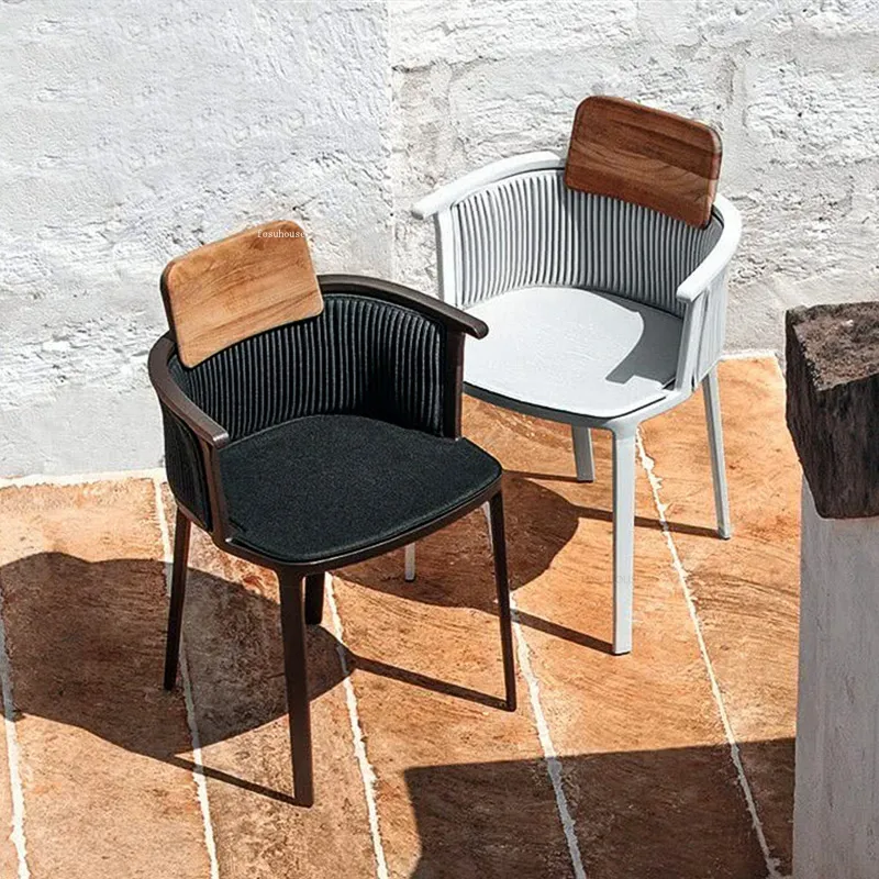 Patio tavoli per il piacere e sedie set di mobili da giardino esterno di lusso leggero