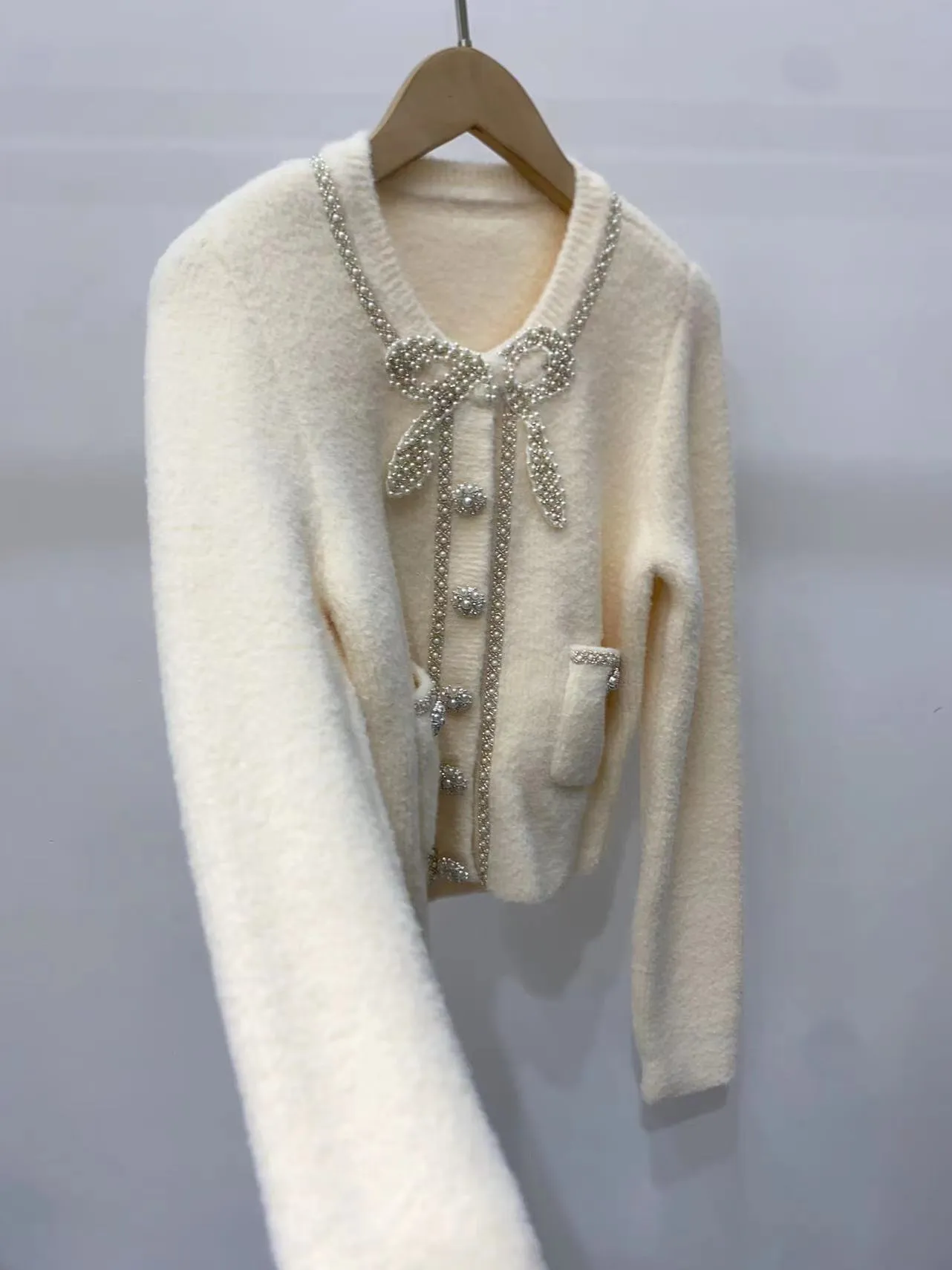 Eco Valeria Mixed Stitch Cardigan | GUESS