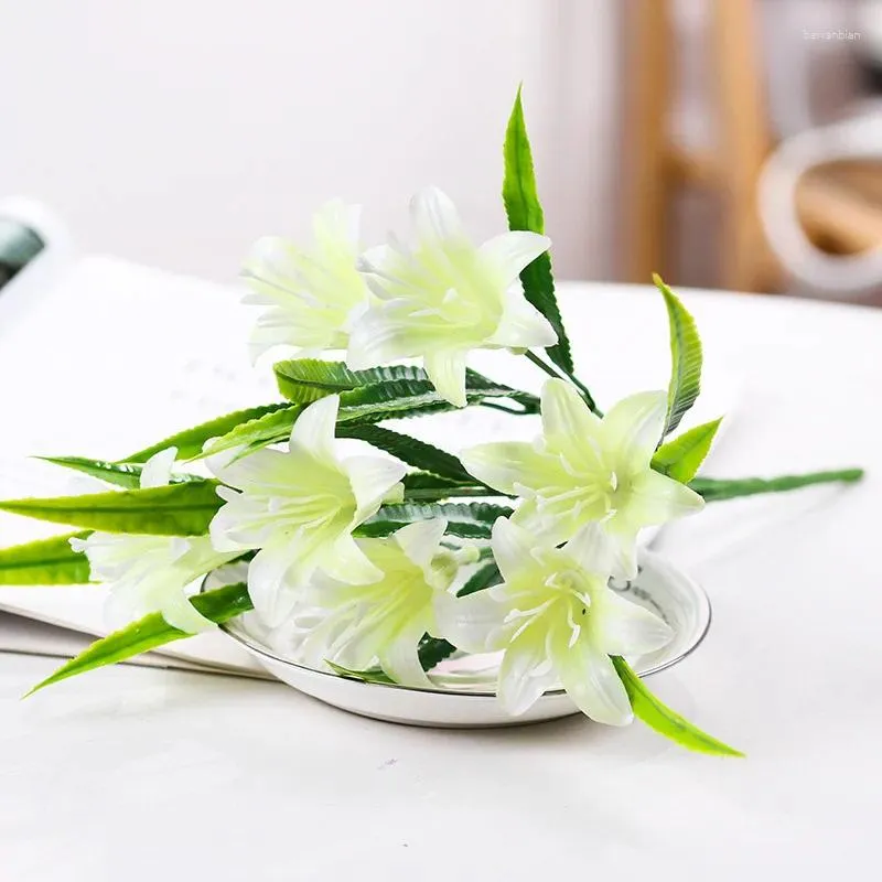 Декоративные цветы 34 см реалистичный лилия искусственный внутренний открытый открытый на открытом воздухе для украшения Пластиковые растения садовый крыльца