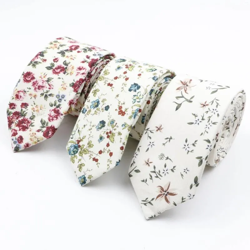 Bow Ties de algodón para hombres Tada de estampado floral para hombres Correo estrecho Slim Skinny Cravate Flower Corbatas Boda