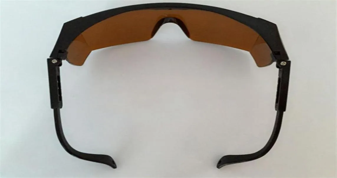 Laser Protective Eye Glasses 808nm 980nm 8002000nm wavelength laser protective glasses US specific wavelength laser absorbent265d6842616