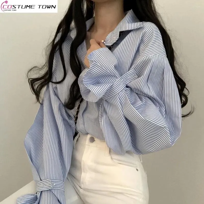 Kvinnors blusar Spring/Summer Korean Edition Loose and Versatile Small Lantern Sleeves Striped Shirt Top for Women
