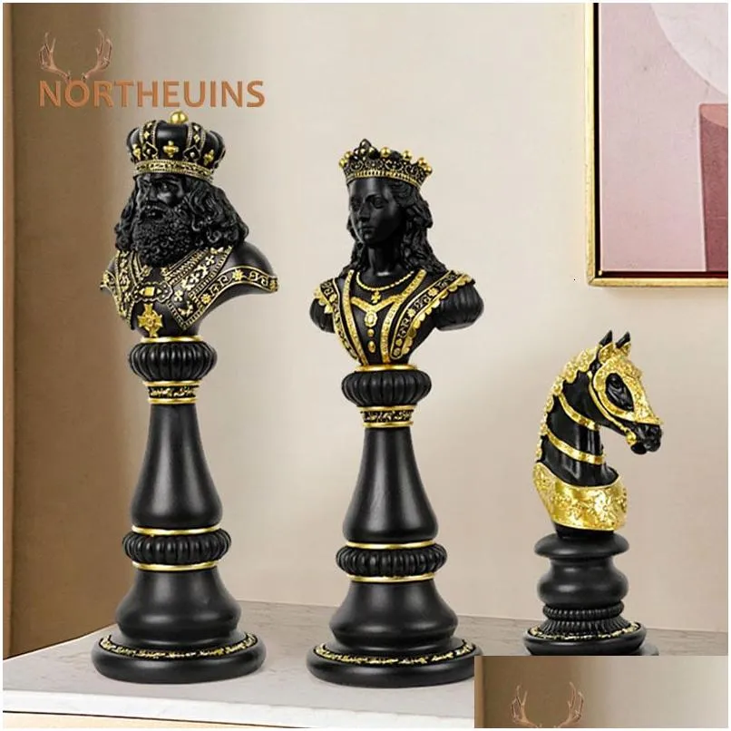 Obiekty dekoracyjne figurki Northeuins 30 cm International Chess for Interior King Queen Knight Statue Chessmen Home Deaktop D Dh4xr