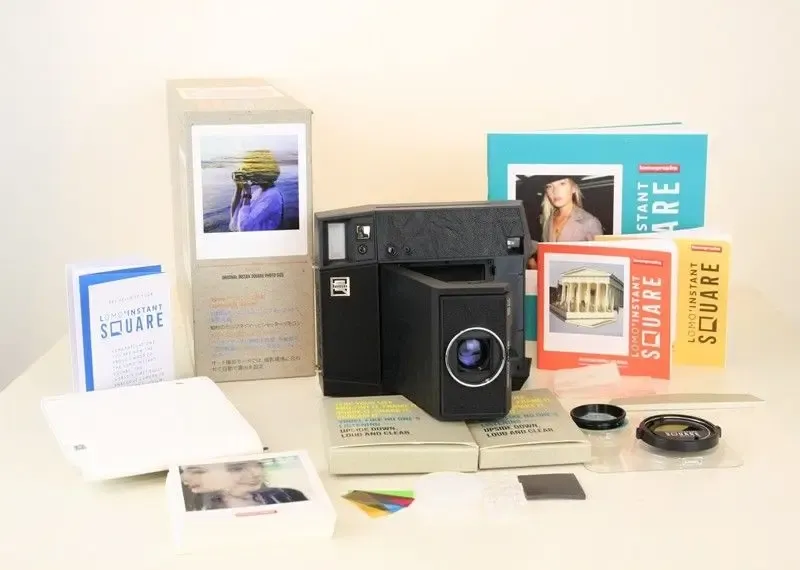 Kamera Lomografia Lomo Instant Square Black Combo Instant Camera + darmowy kwadratowy film