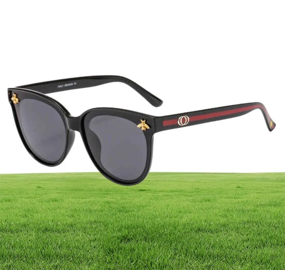 Ontwerp luxe bijen gepolariseerde zonnebril voor vrouwelijke mannen Fashion Classic Retro Ladies Outdoor Travel Polaroid Sun Glasses No Box4178560