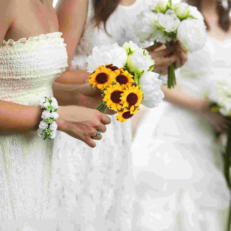 装飾的な花100 PCS人工シミュレートされたヒマワリの花嫁の結婚式の飾り偽のヒマワリバルクペーパーパーティー