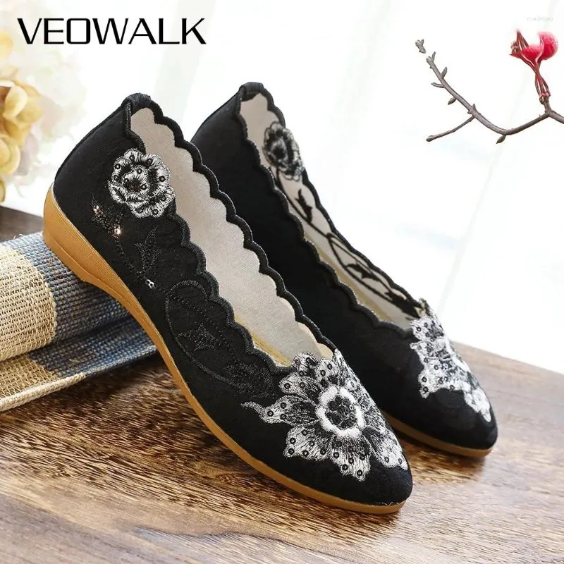 Casual Shoes Veowalk Flower Embroidered Women Jacquard Cotton Fabric Ballet Flats Point Toe Slip On Soft bekväma Lady Ballerinas