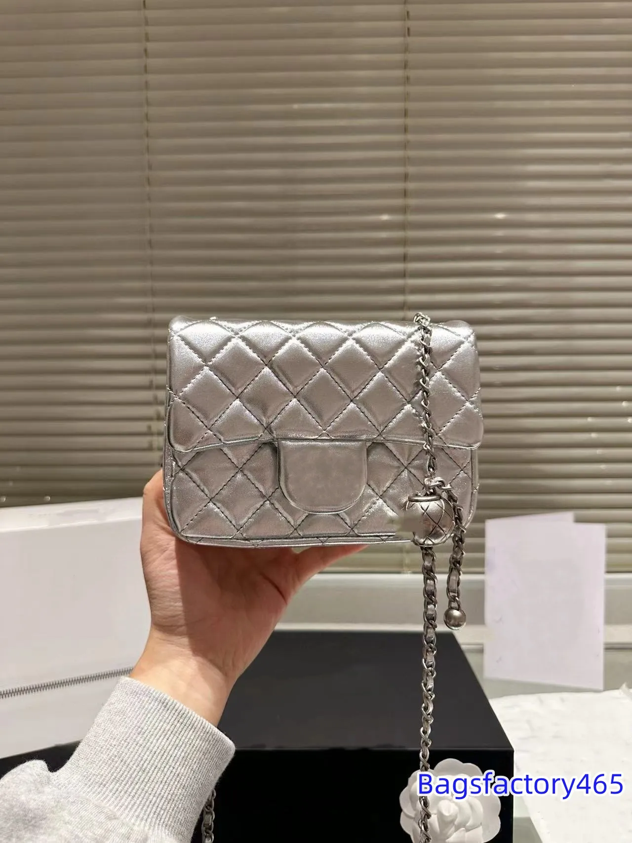 Womens Designer Bag Classic Mini Flap Square Quilted Lambskin Shoulder Bags Silver Crush Pearl Bead Ball Purse SHW Metal Hardware Crossbody Shoulder Handbags 17cm