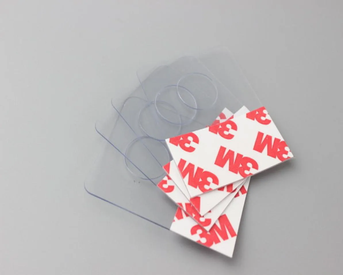 Piège en PVC pour animaux de compagnie auto-adadhésive Tabs de cintre de merchandising de pendins