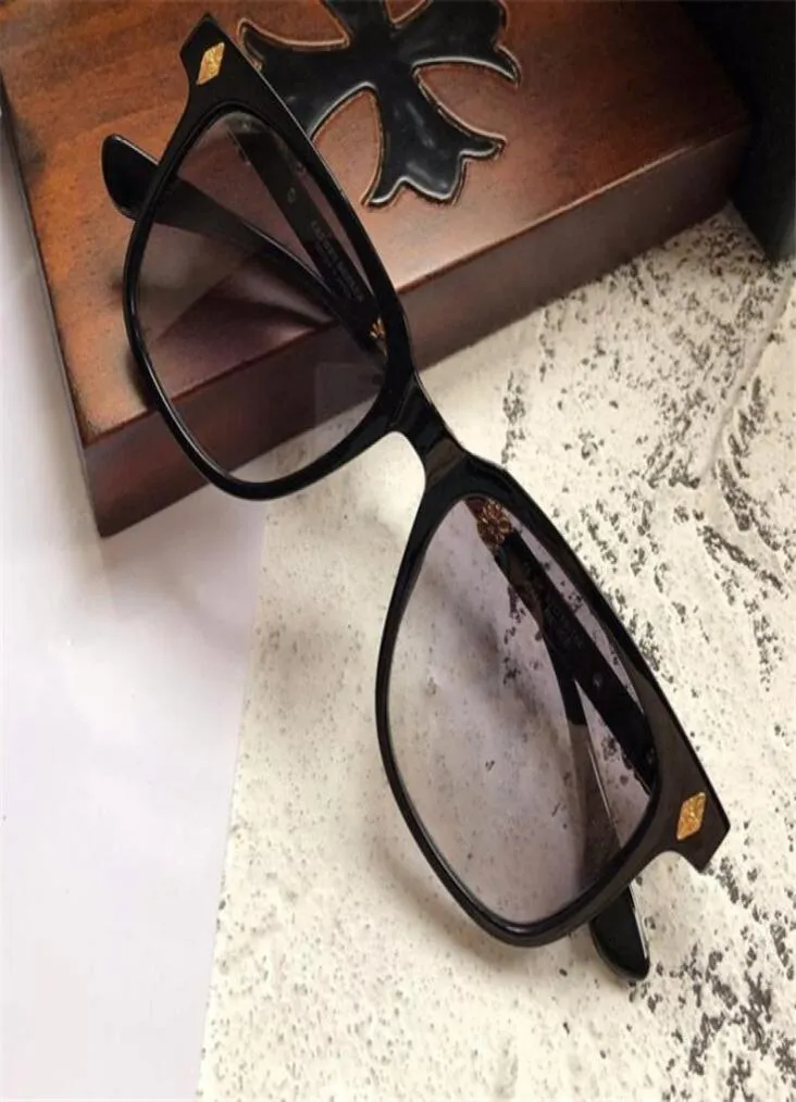 Nouveaux lunettes de soleil rétro populaires appelez le concepteur de style punk cadre rétro carré avec un revêtement en cuir l'objectif antiuv réfléchissant Top 1650179