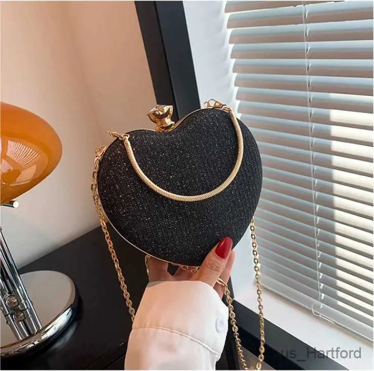 Handbags Evening Clutch Bag Women Bag Shiny Handbag Heart Shape Metal Clutches Bag Fashion Chain Shoulder Crossbody Bag Luxury Lady Purse