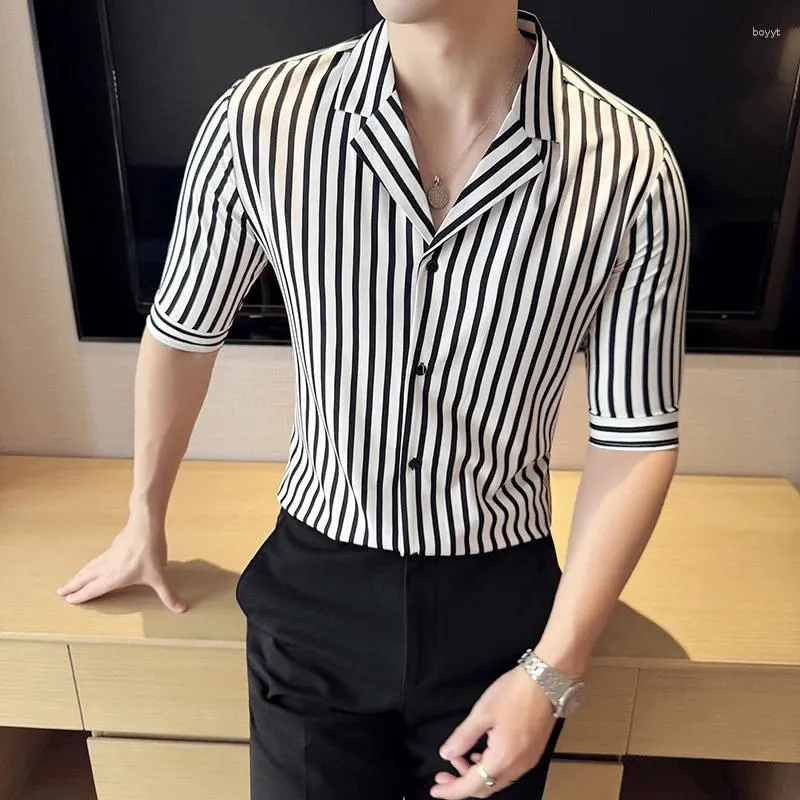 Casual shirts voor heren geavanceerde Chinese stijl 5 punten mouw mode gestreepd shirt buiten losse trend slank fit shirt.