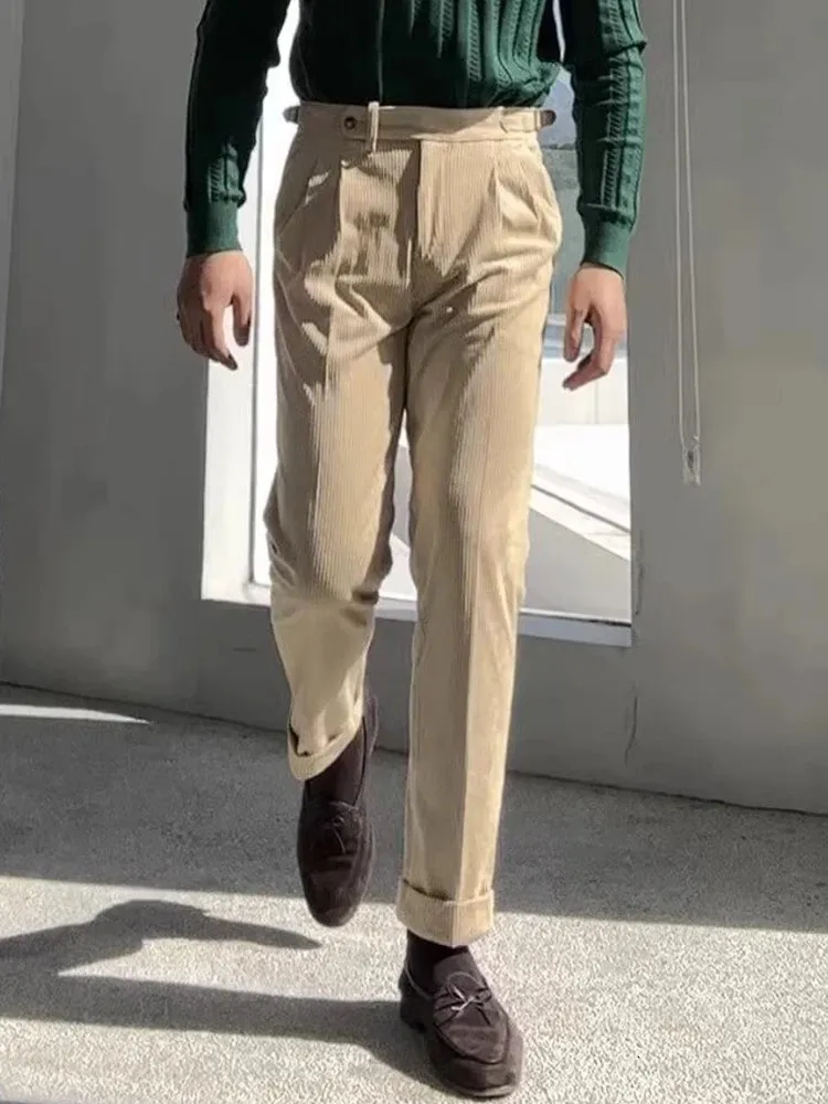 Pantalones De Pana De La Pana Marrón Para Hombres: Pantalones