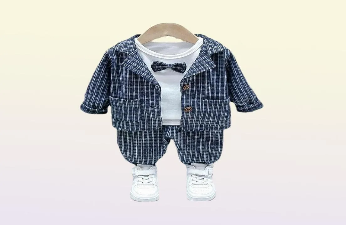 Vêtements Enfants Enfants Enfants Plaid Suit Baby Vêtements d'automne Enfants Set Formal Gentleman 3pcs Tenue pour Boy Toddler 1 2 3 4 ans O1027108