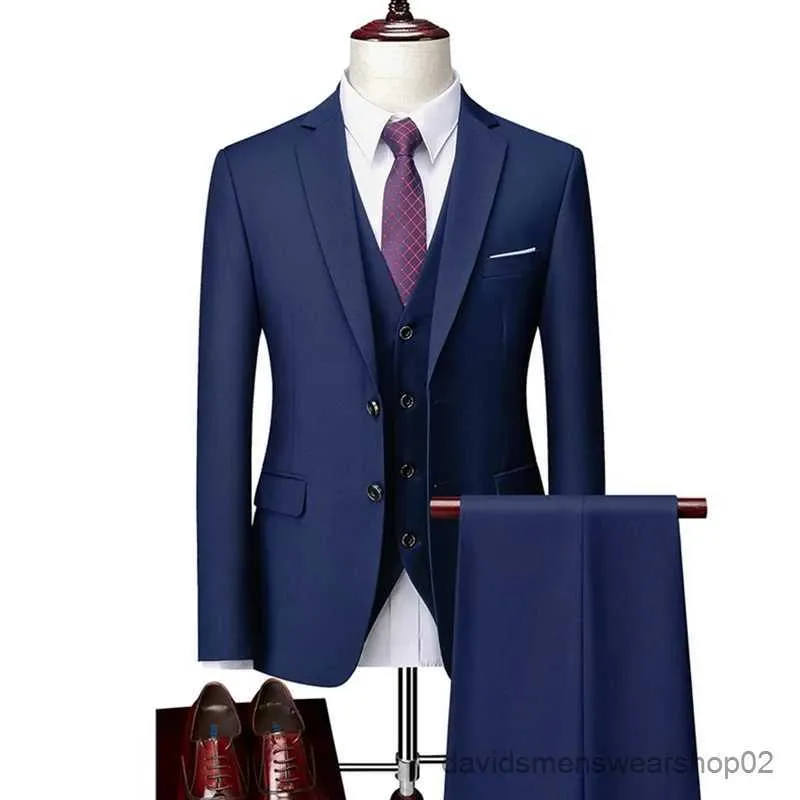 Garnitury męskie Blazery jesienne nowe męskie biznes swobodny kolor stały 3 sztuki garnitury / mężczyzna dwa przyciski Blazery Jacker Płaszcz Pole spodni kamizelki kamizelki kamizelki