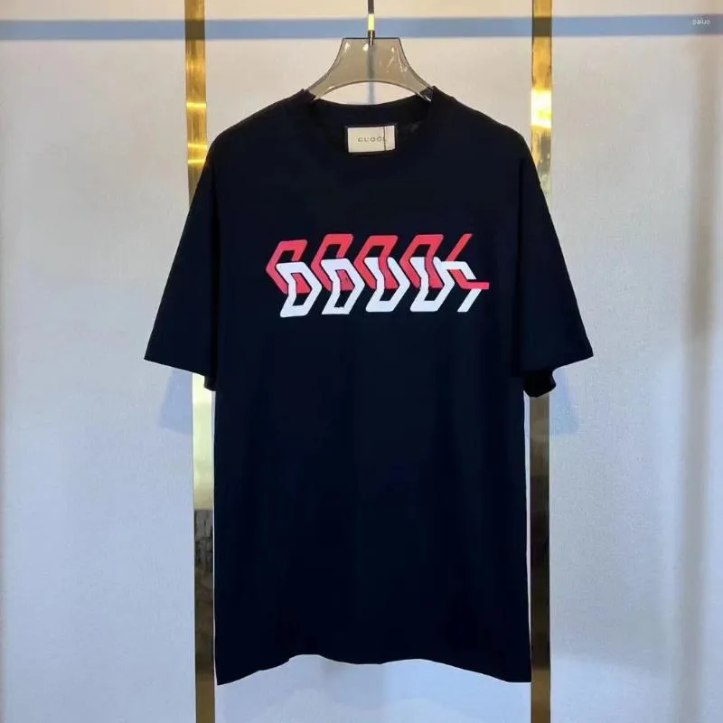 Men's T-skjortor 2024 Summer och kvinnors tvåfärgsbrev svart t-shirt mode rund krage tryck kort ärm 033