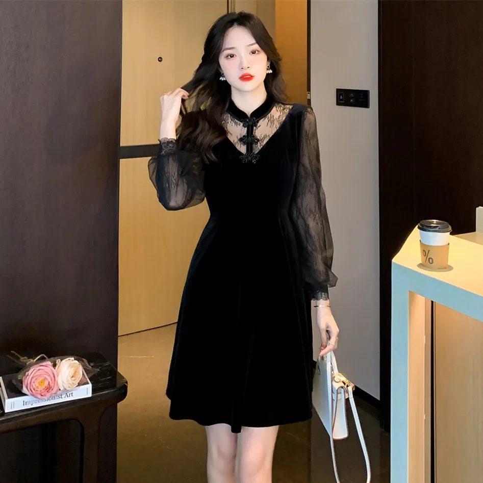 Socialite Velvet Short Dress Buckle Lace Patchwork Slimming Design National  Style Autumn Fashion From Ddmyearth, $101.49 | DHgate.Com