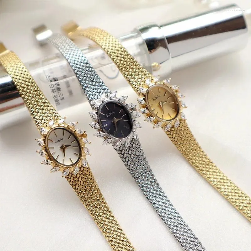 Montre-bracelets 18k Gold Vintage Ovale Dial à cadran quartz montre la bande de bracelet étanche Bracelet Robe de chaîne de chaîne