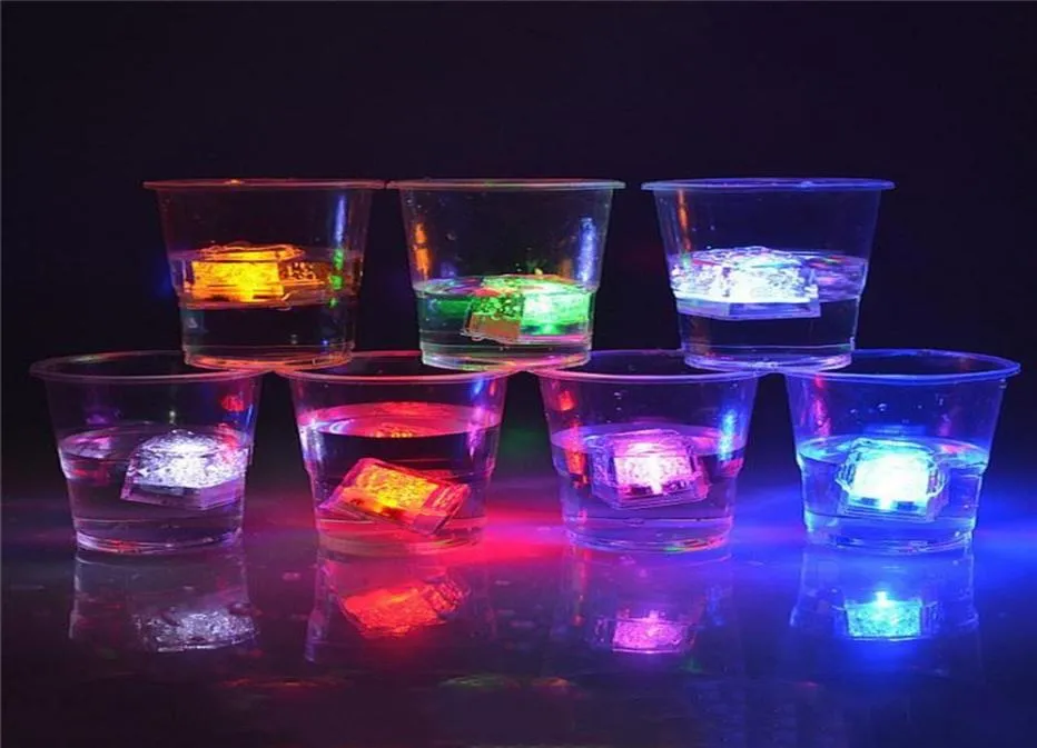 Water Sensor Sparkling LED Ice Cubes Luminous Multi Color Glowing Drinkable Decor for Event Party Wedding 8 Stylesa144011210